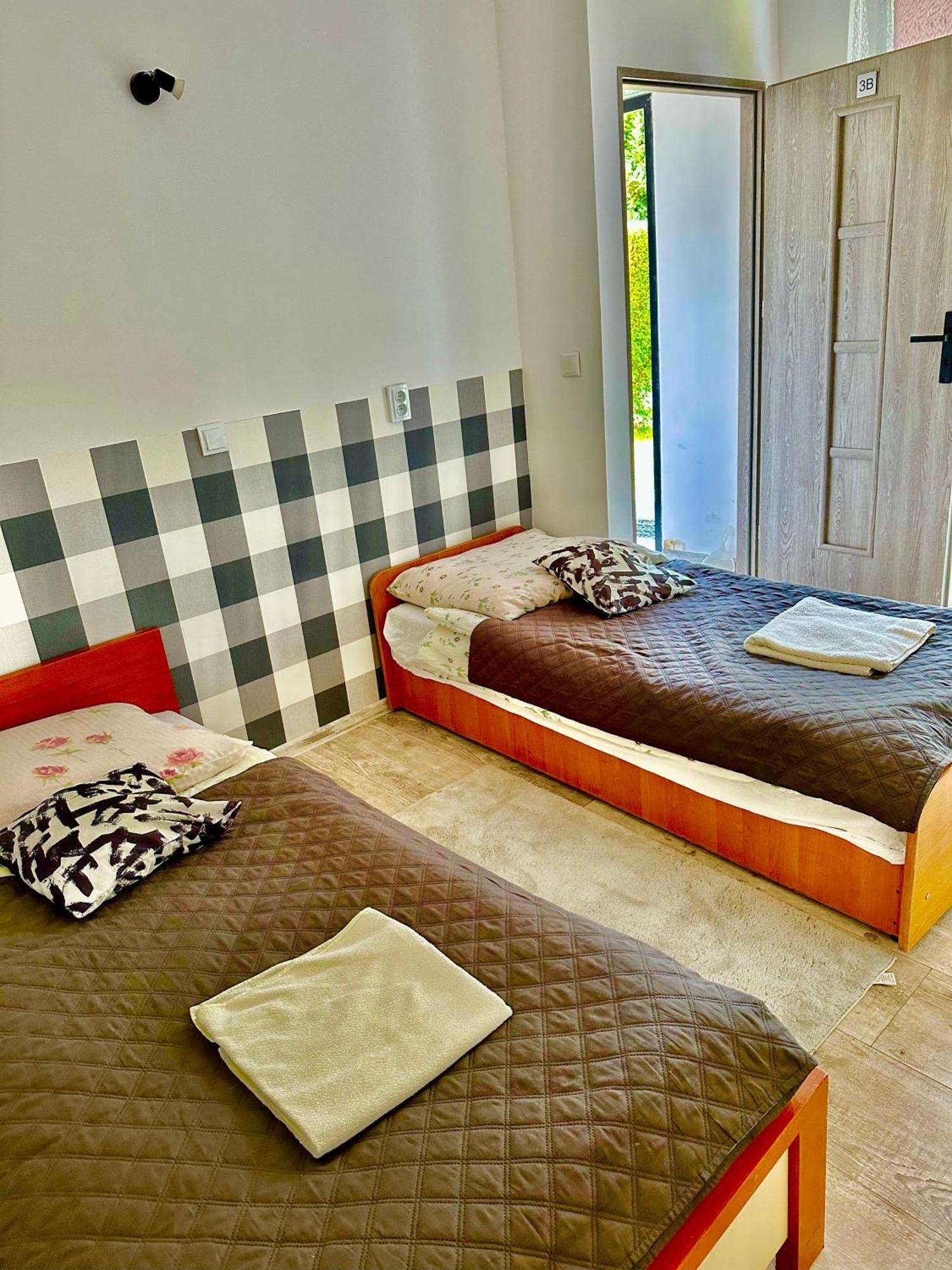 Apartament Nr 5 Lub 6 Przy Sali Kominkowej Przeczyce Bagian luar foto